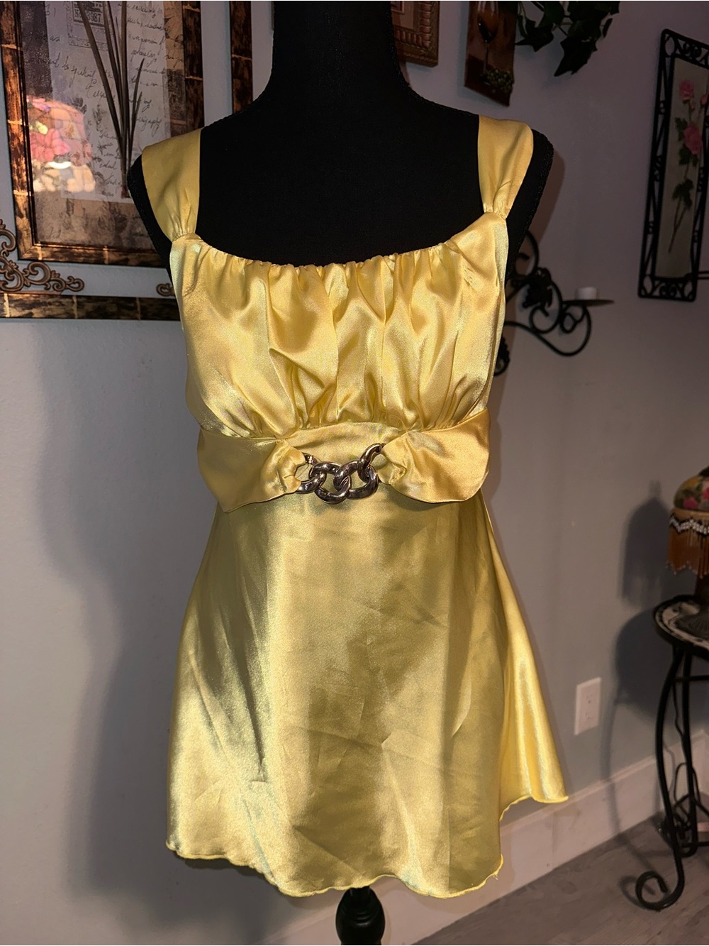 Vintage Y2K BCX Yellow Satin Square Neck Ruched Strappy Top w/ Chain Belt, M